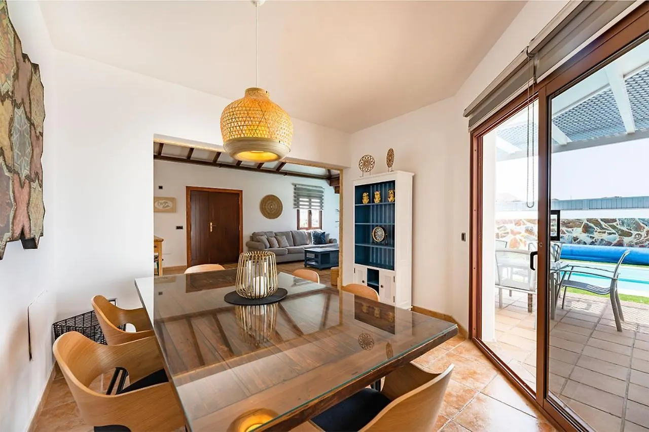 Villa Luxury Paula'S Dream Private Pool Corralejo By Holidays Home