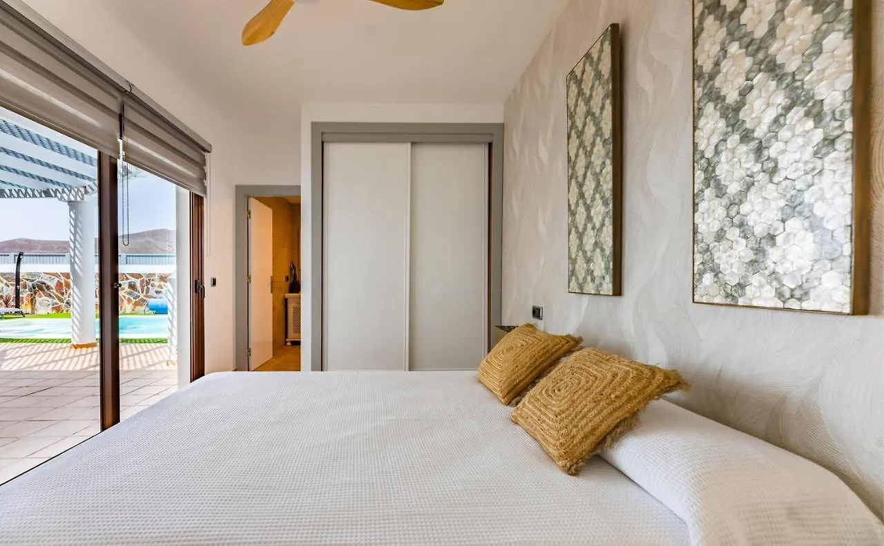 Villa Luxury Paula'S Dream Private Pool Corralejo By Holidays Home